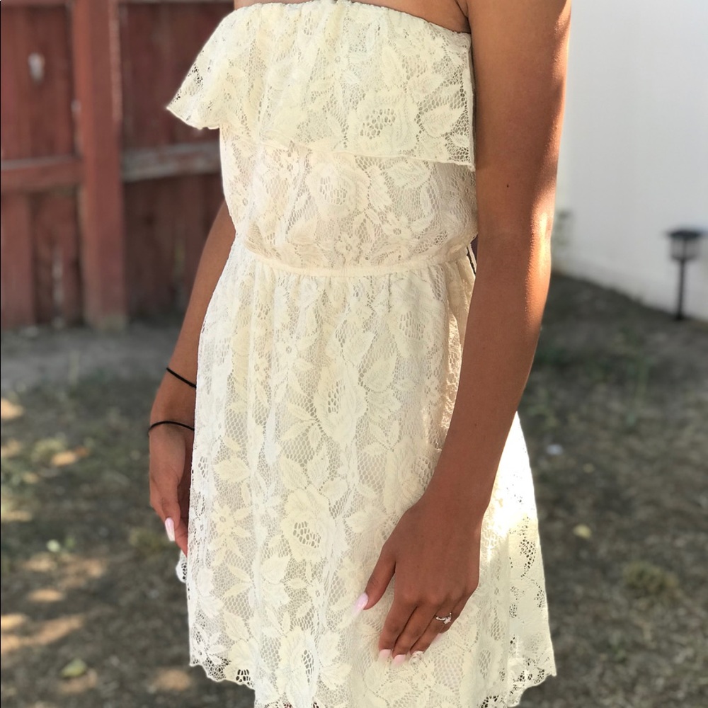 Lace dress